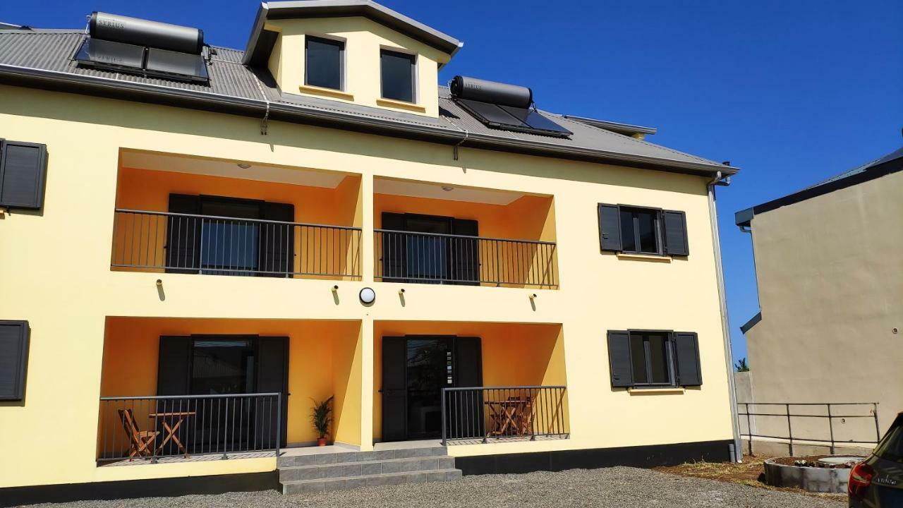 Le Shanti Saint Pierre Exteriör bild